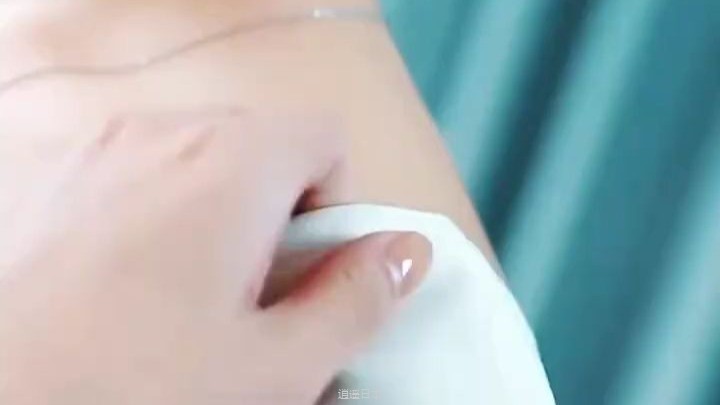 萝莉·御姐，黑丝白丝美女，肤白貌美大长腿，后宫佳丽三千从现在开始，我通通都要，只因小伙意外激活了系统-1.jpg