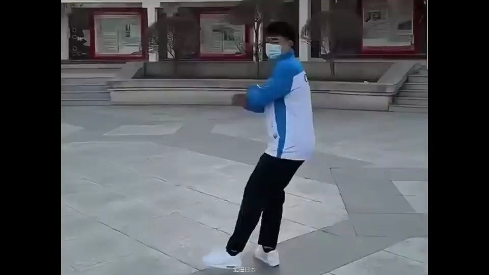 不经意的倒霉瞬间，哈哈哈哈哈#搞笑 #funny #熱門-1.jpg